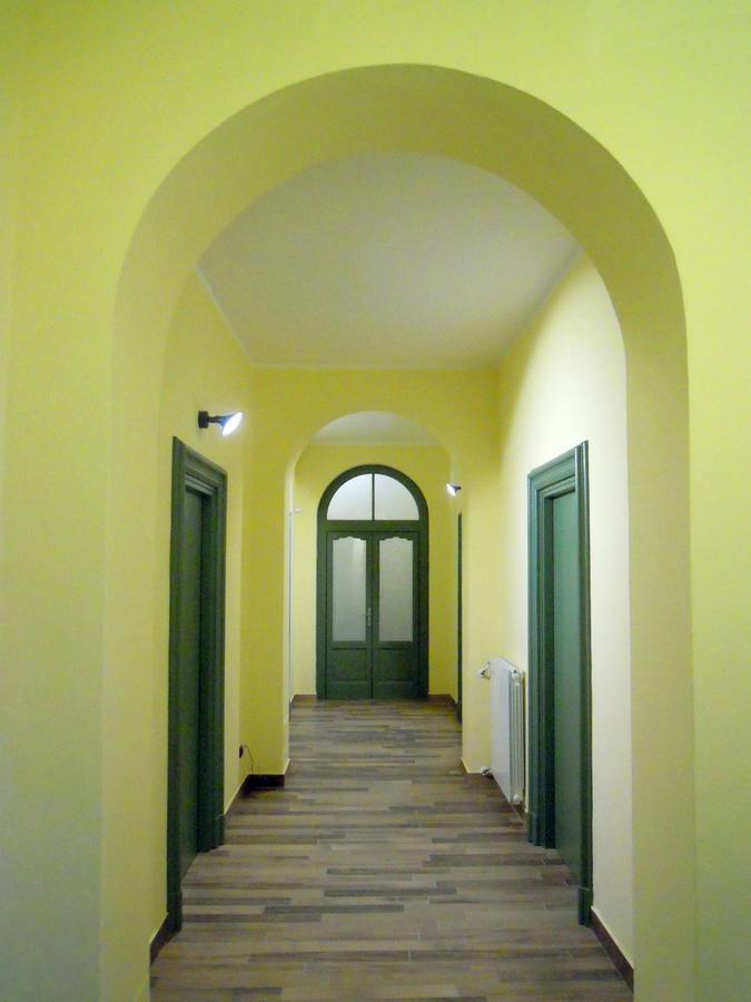 La Nostra Casa In Centro Hotel Lecco Luaran gambar