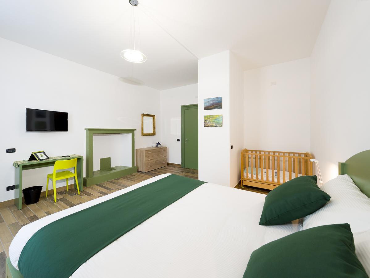 La Nostra Casa In Centro Hotel Lecco Luaran gambar