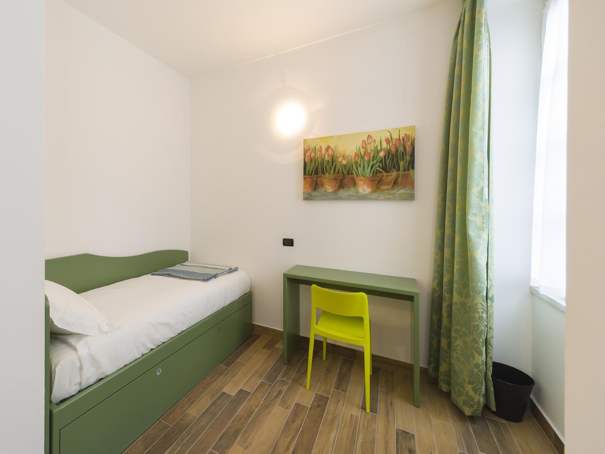La Nostra Casa In Centro Hotel Lecco Luaran gambar