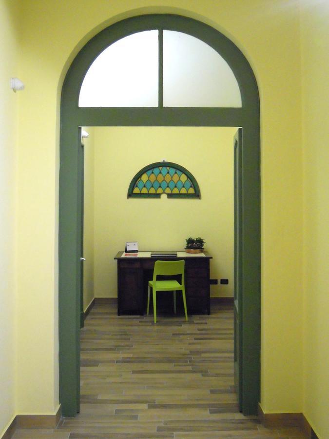 La Nostra Casa In Centro Hotel Lecco Luaran gambar